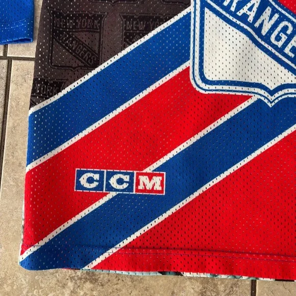 Vintage 90s NHL New York Rangers All Over Print Hockey Mesh CCM Jersey Sz Medium - Picture 7 of 10